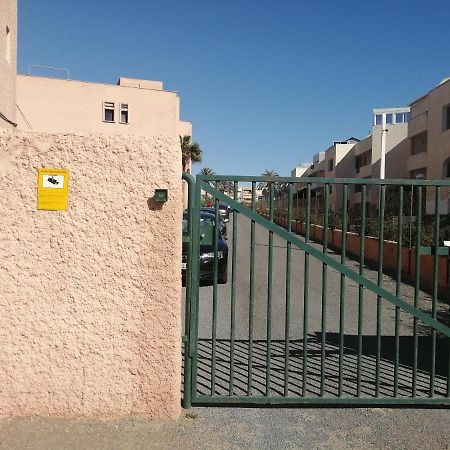 La Burbuja Apartment Almeria Luaran gambar